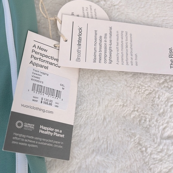 Vuori Track Leggings Women's BreatheInterlock, NWT Size small. - Picture 7 of 8